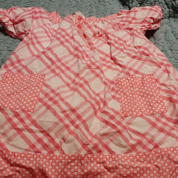 2 dresses - Picture 3 of 3